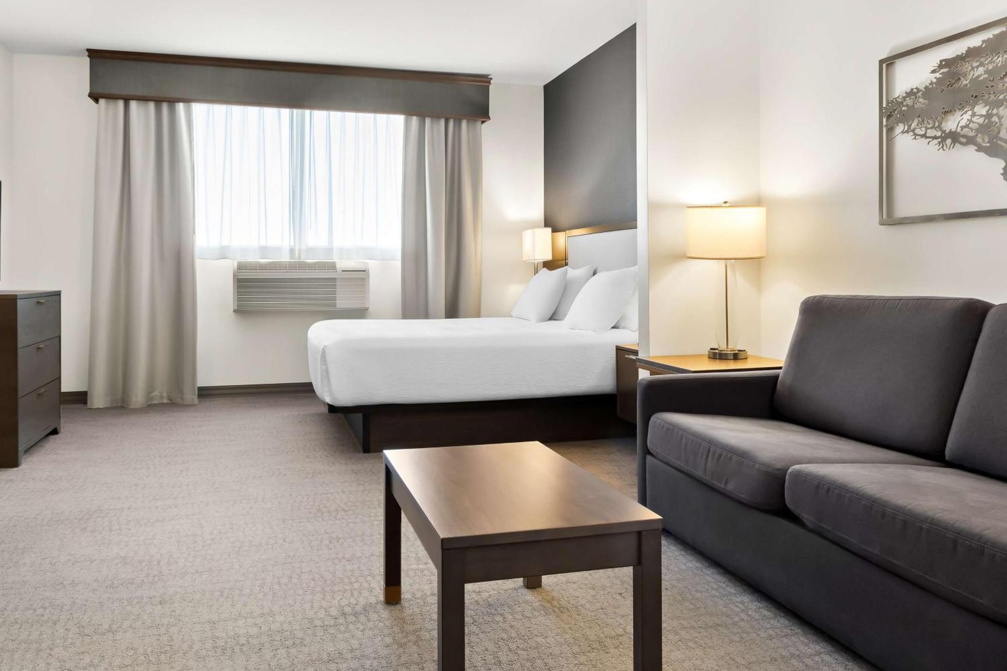 Best Western Plus Morden Exterior photo