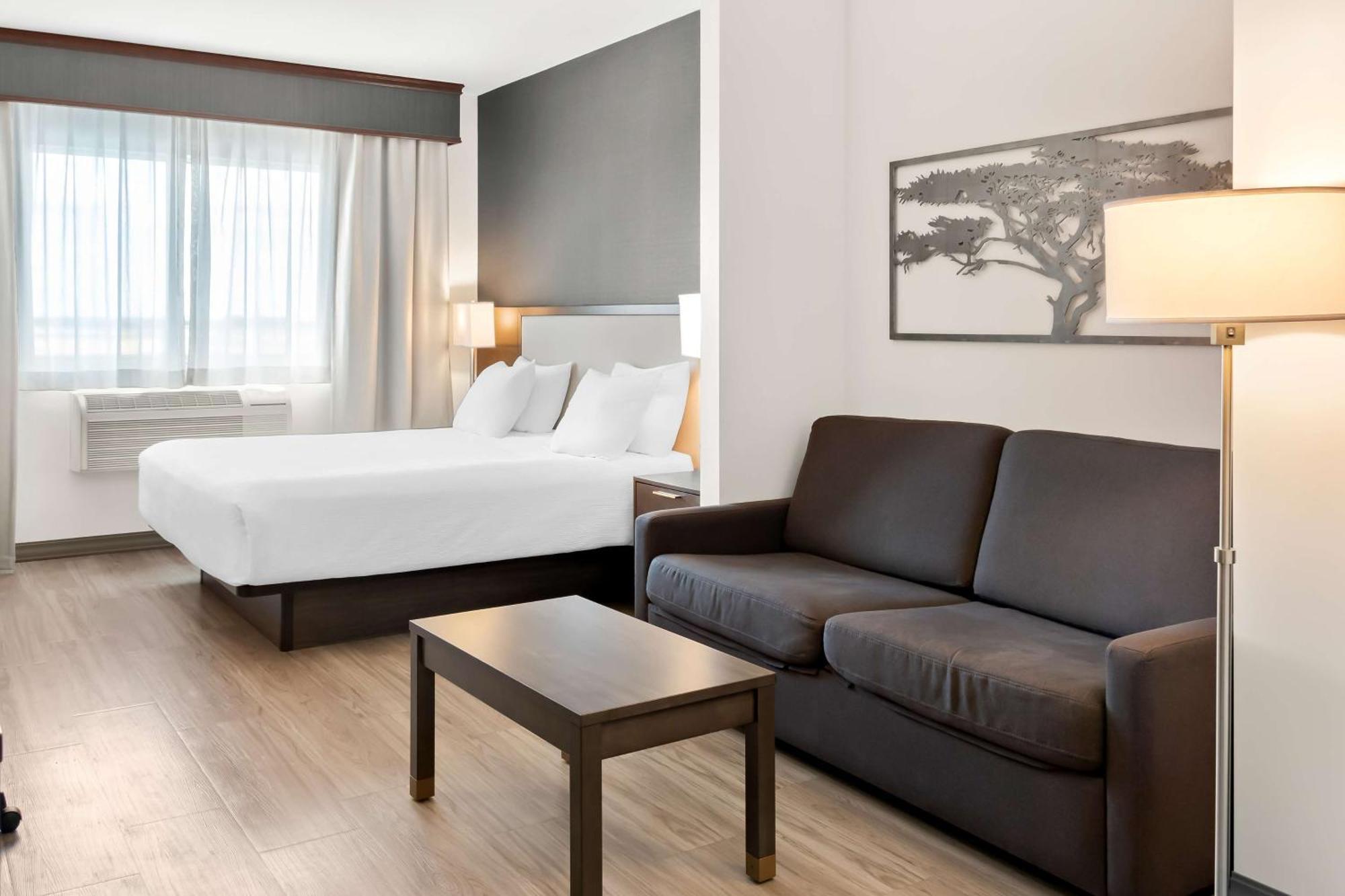 Best Western Plus Morden Exterior photo